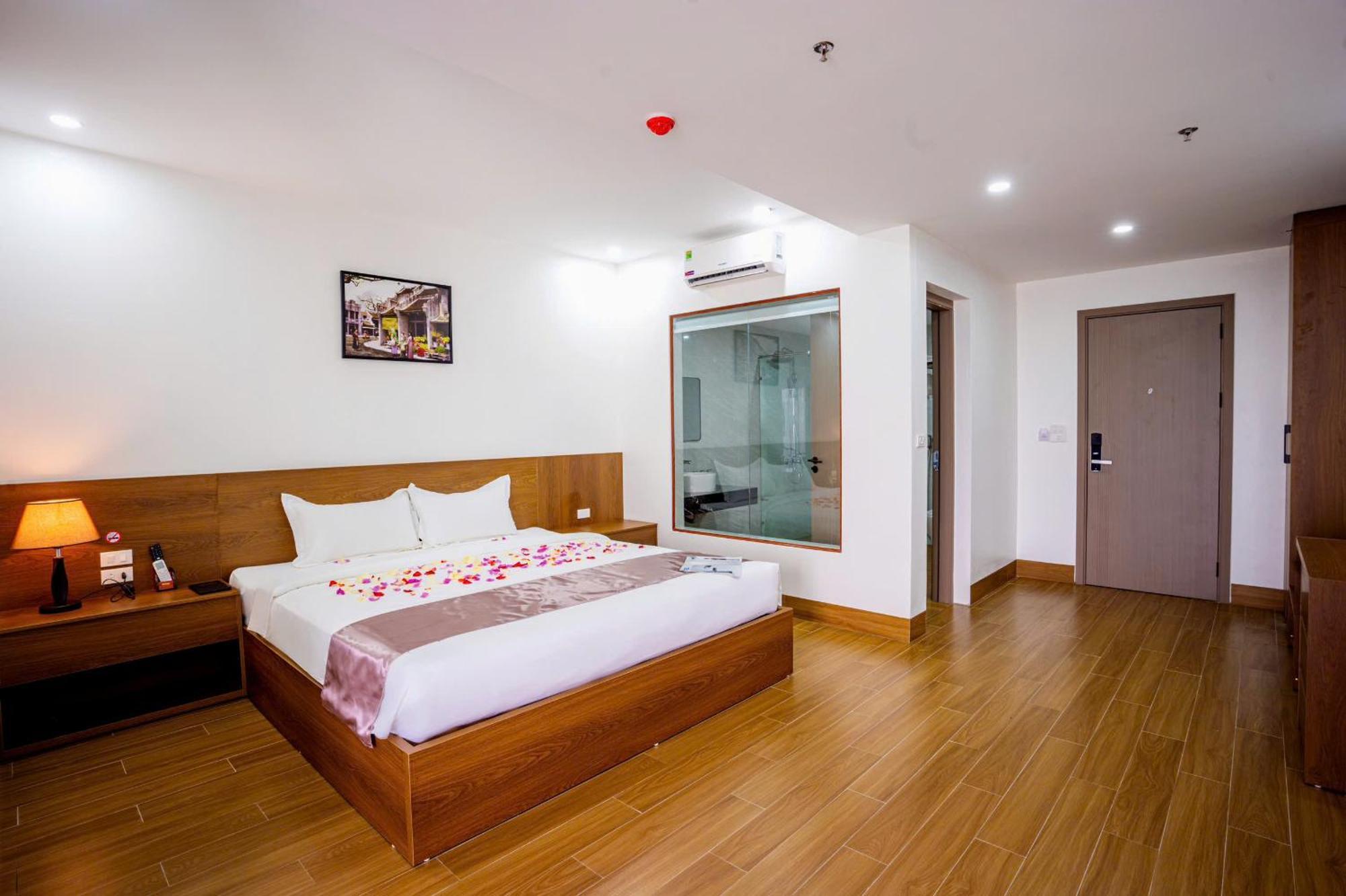 Kl Hotel Marina Square Ha Long Esterno foto