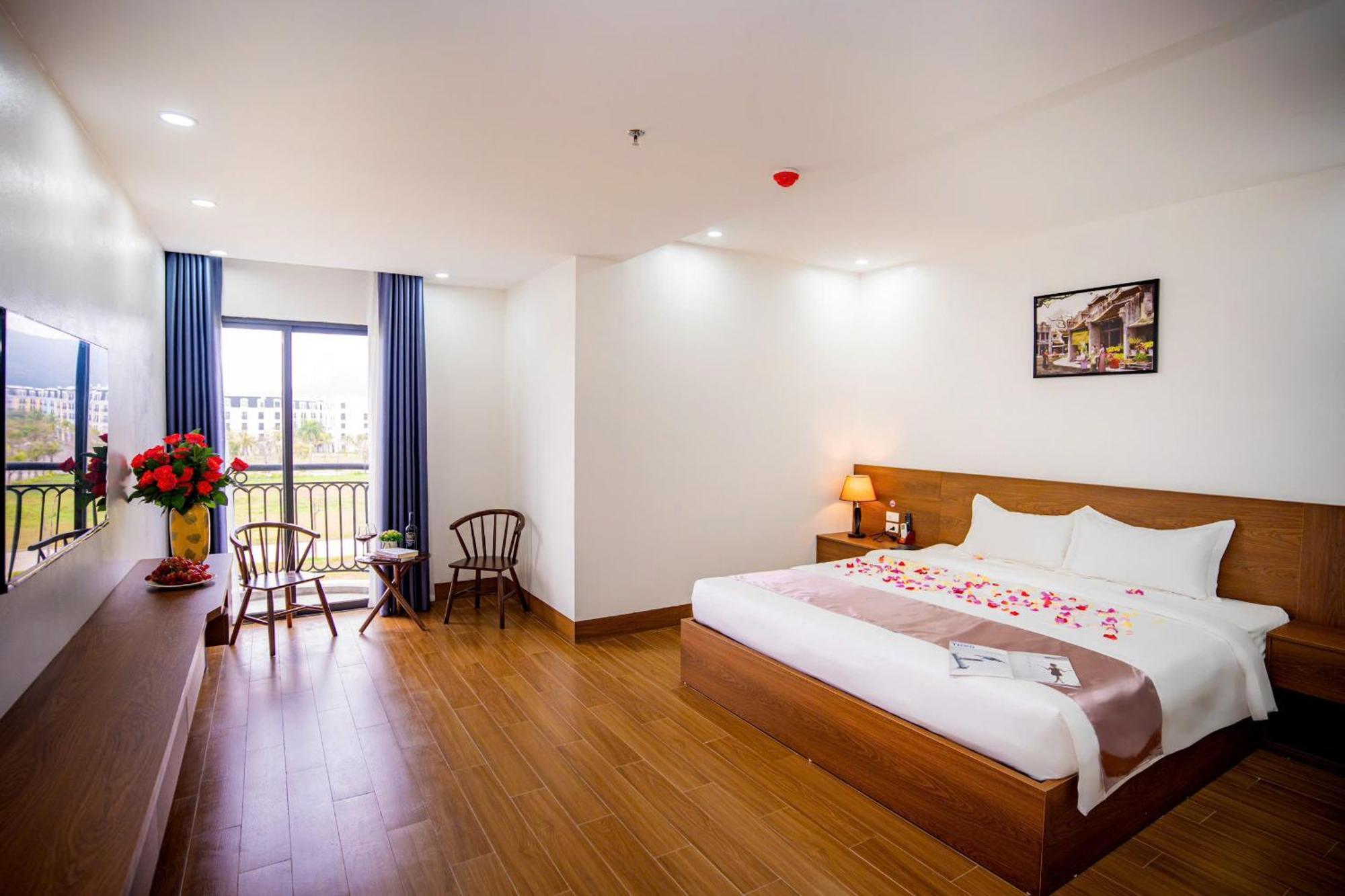 Kl Hotel Marina Square Ha Long Esterno foto